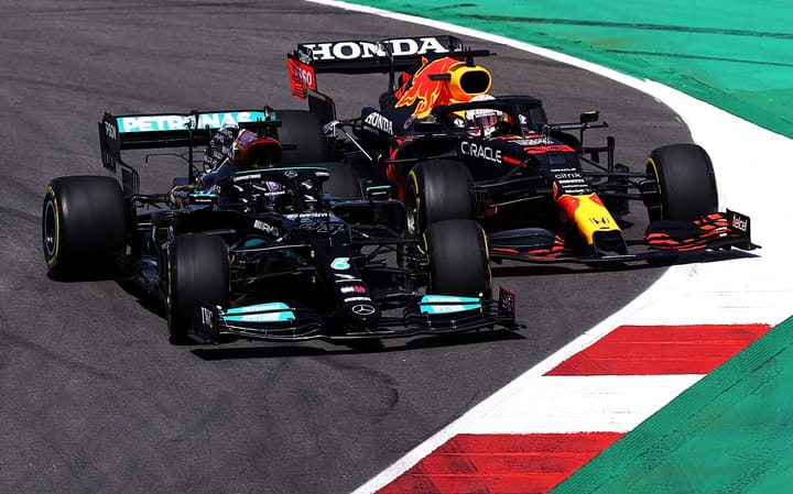 Two-Car Contest In F1